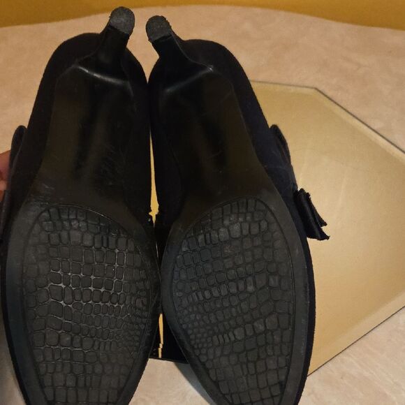 Covington Dark Loafers with Bow Accent - Picture 4 of 7